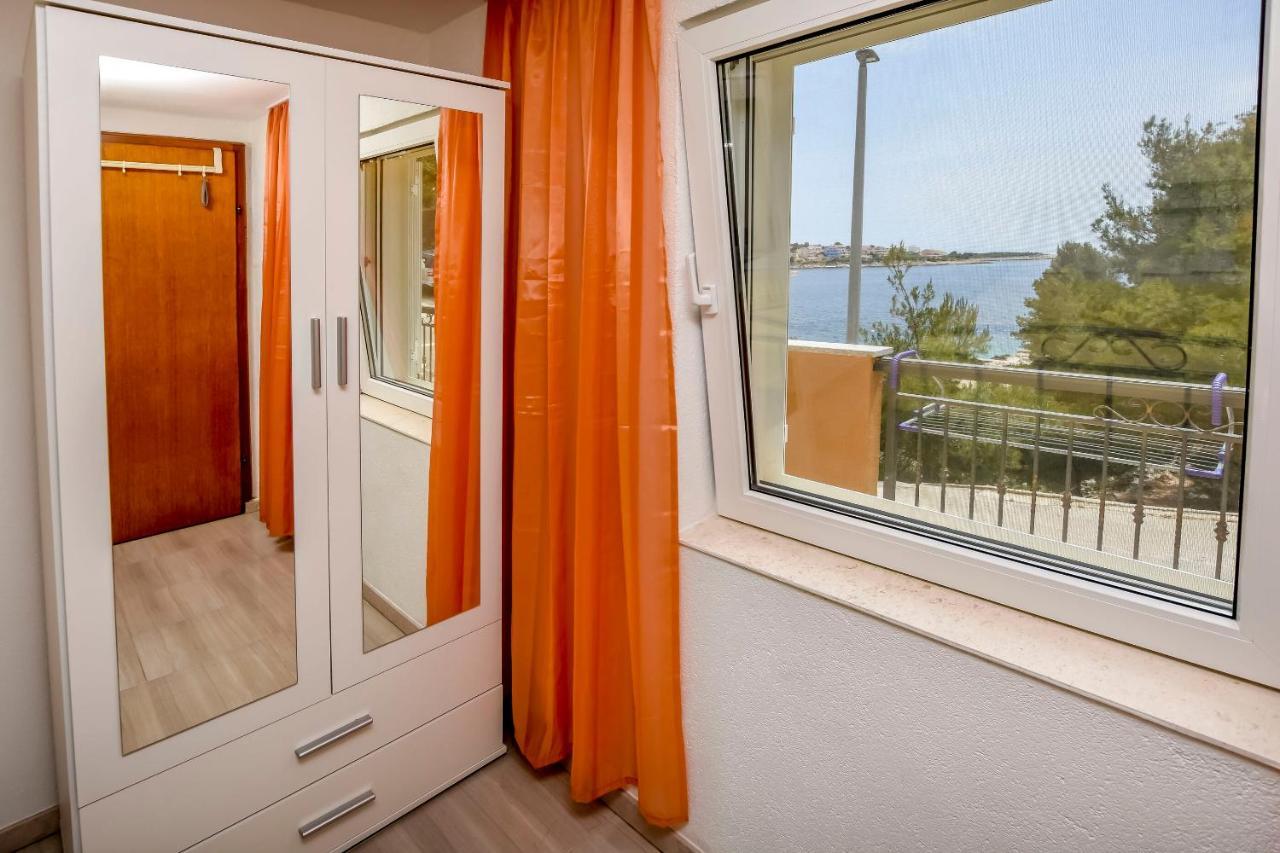 Apartments Ive I Maja Razanj Bagian luar foto