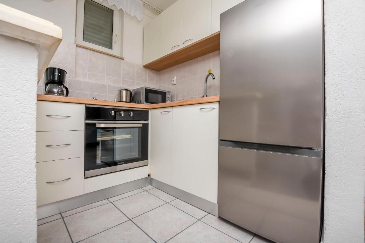 Apartments Ive I Maja Razanj Bagian luar foto