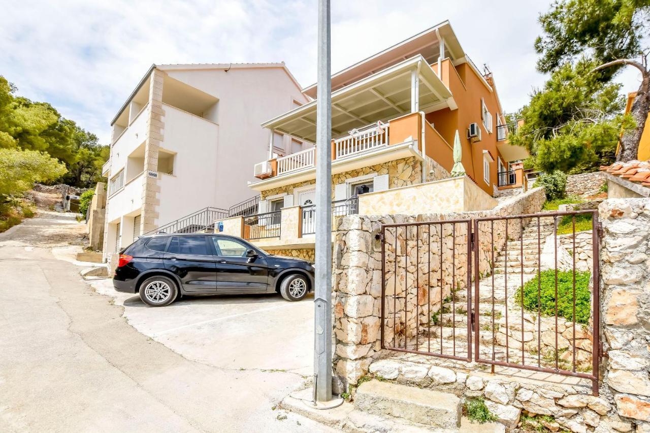 Apartments Ive I Maja Razanj Bagian luar foto