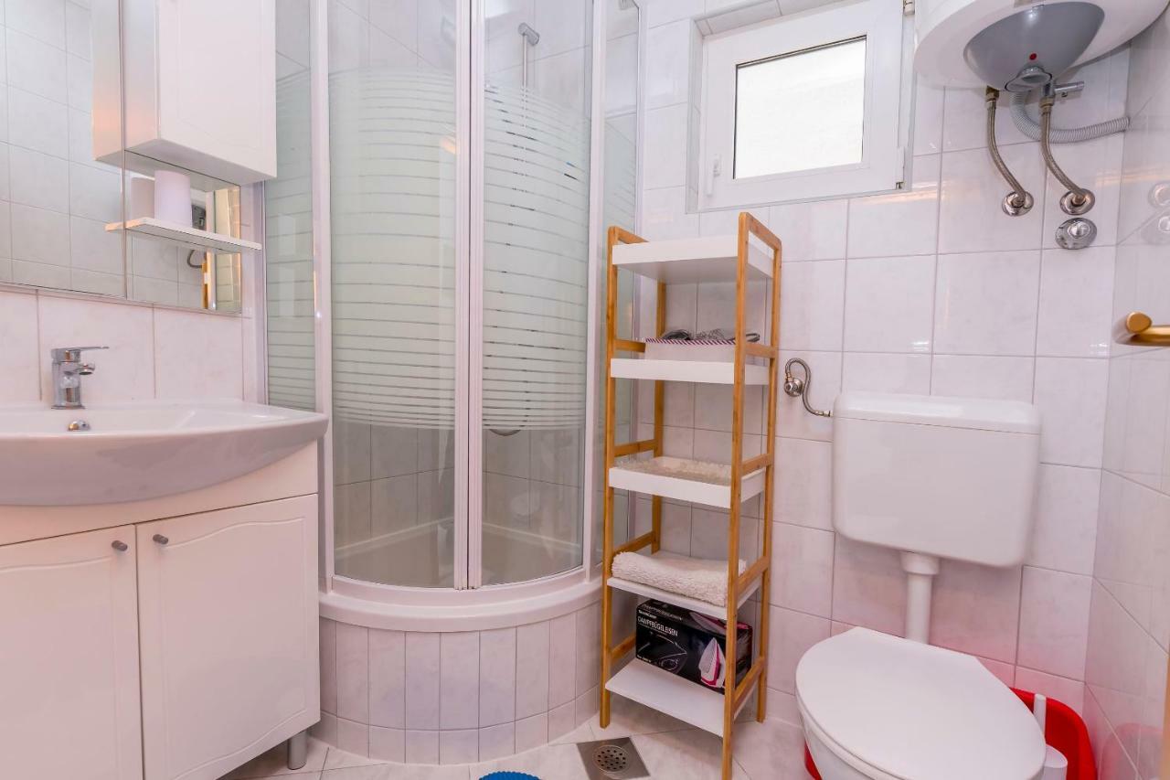 Apartments Ive I Maja Razanj Bagian luar foto